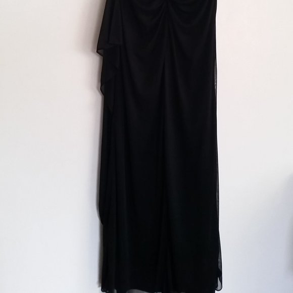 Xscape Gown - Size 4 - Picture 6 of 10
